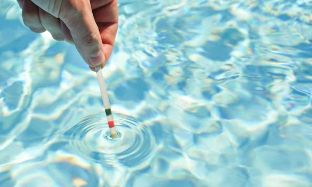 Balancing pH in Public Pools